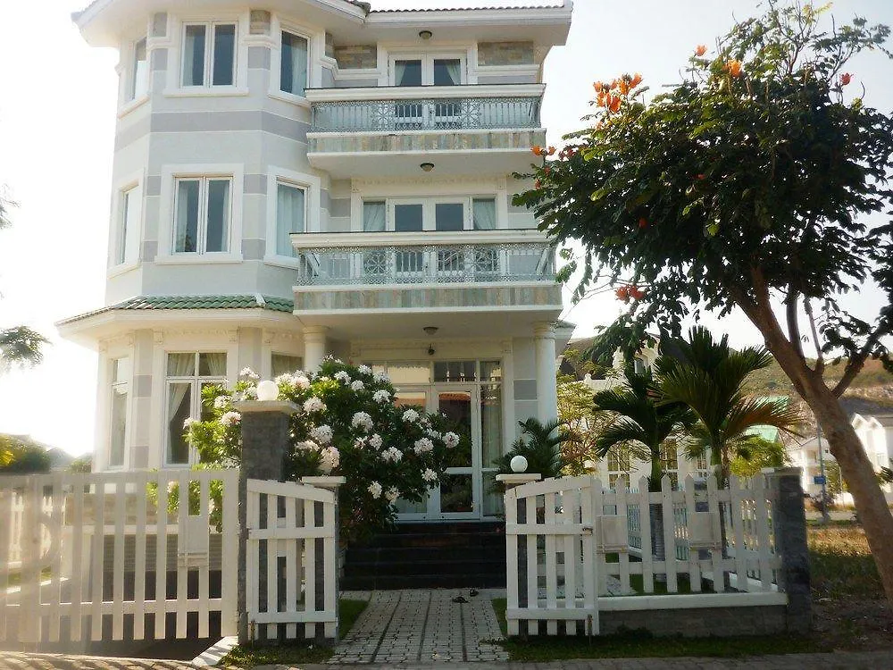 An Vien Nha Trang Viva Villa Phuoc Dong